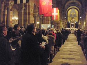 2014 01 26 LA MAJOR MARSEILLE MGR JEAN MARC AVELINE ORDONNE EVEQUE AUXILLIAIRE (3)